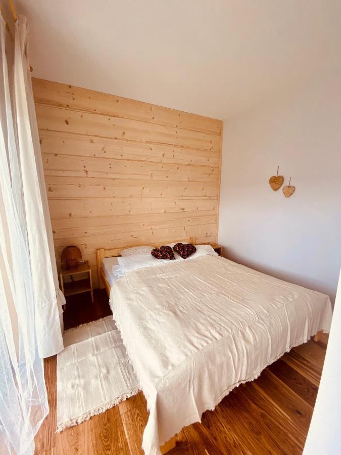 Apartmán Roztoki Four Seasons Witów Exteriér fotografie